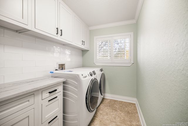 90 Mossy Cup, Shavano Park, TX 78231