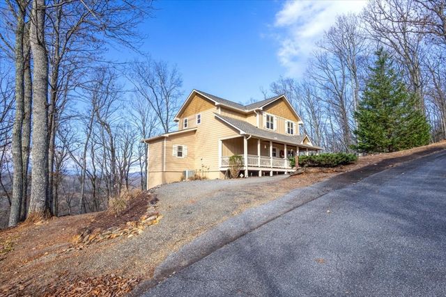 1706 Deer Valley Drive, Warne, NC 28909