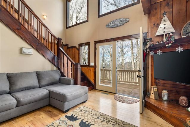 1706 Deer Valley Drive, Warne, NC 28909