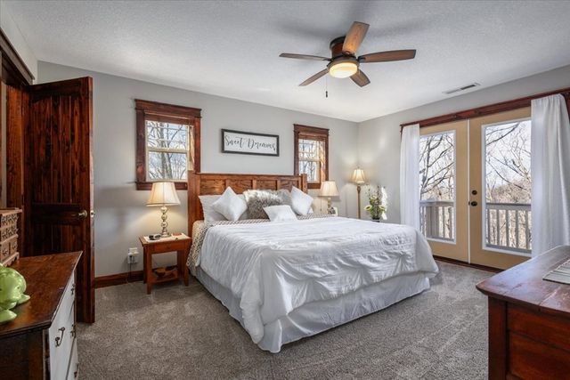 1706 Deer Valley Drive, Warne, NC 28909