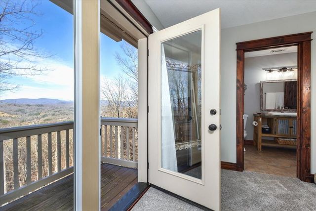 1706 Deer Valley Drive, Warne, NC 28909
