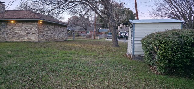 1222 14th Street NW, Grand Prairie, TX 75050