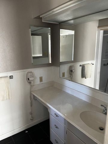 1222 14th Street NW, Grand Prairie, TX 75050