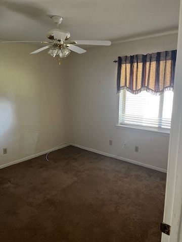 1222 14th Street NW, Grand Prairie, TX 75050