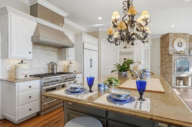 4248 Citrus Drive, Fallbrook, CA 92028