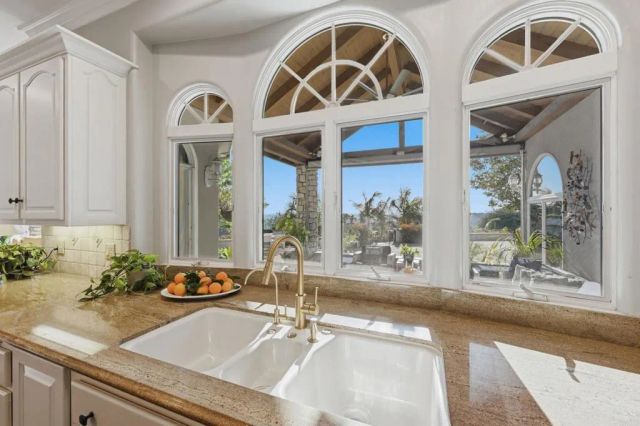4248 Citrus Drive, Fallbrook, CA 92028