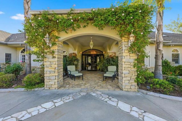4248 Citrus Drive, Fallbrook, CA 92028