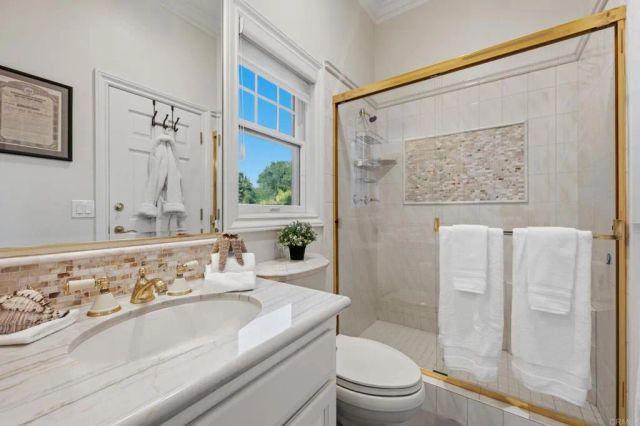 4248 Citrus Drive, Fallbrook, CA 92028