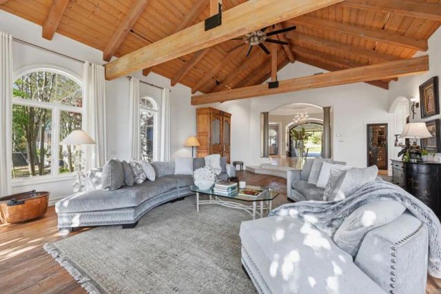 4248 Citrus Drive, Fallbrook, CA 92028