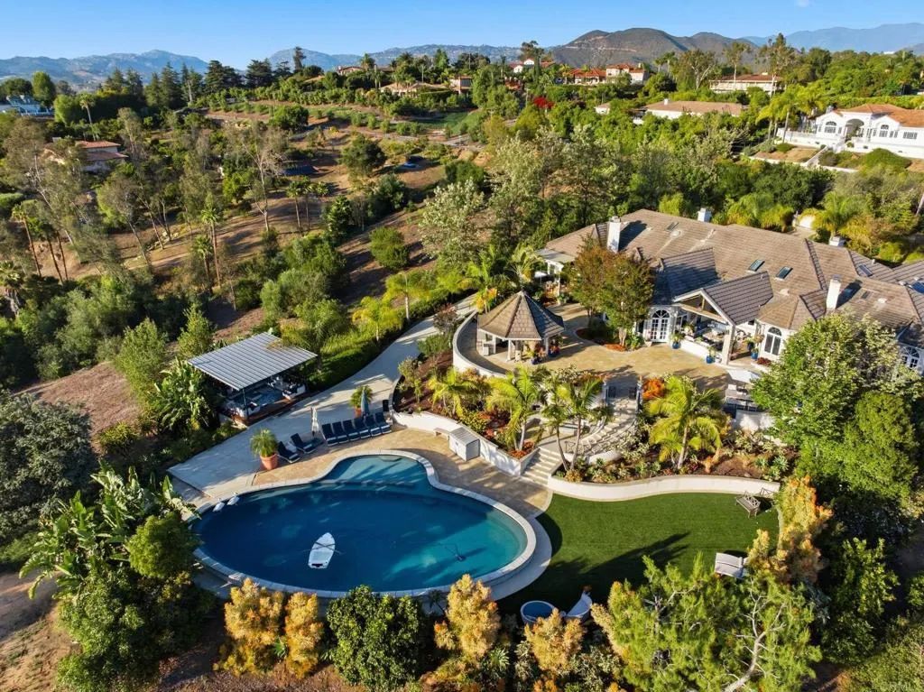 4248 Citrus Drive, Fallbrook, CA 92028