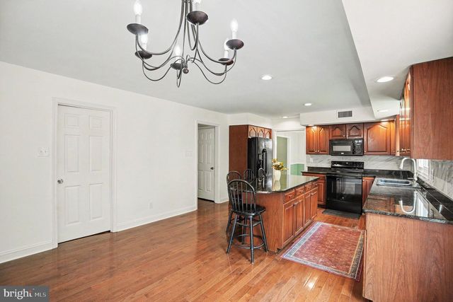 444 VALLEYBROOK RD, Media, PA 19063