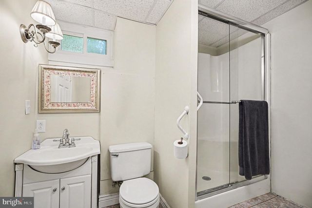 444 VALLEYBROOK RD, Media, PA 19063