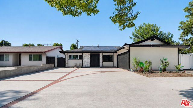 15829 Tupper Street, Los Angeles, CA 91343