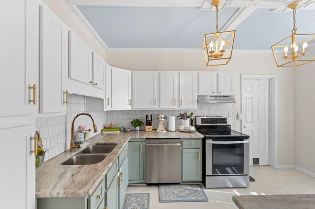 111 Lloyd Road, Georgetown, KY 40324