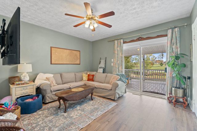 111 Lloyd Road, Georgetown, KY 40324