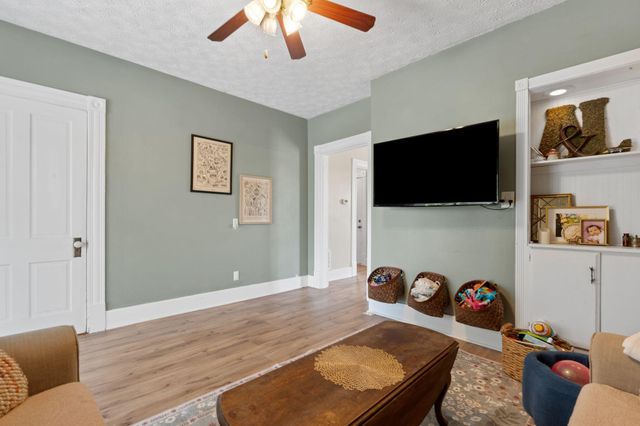 111 Lloyd Road, Georgetown, KY 40324