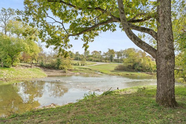 111 Lloyd Road, Georgetown, KY 40324