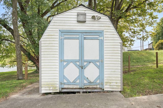 111 Lloyd Road, Georgetown, KY 40324