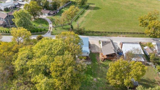 111 Lloyd Road, Georgetown, KY 40324