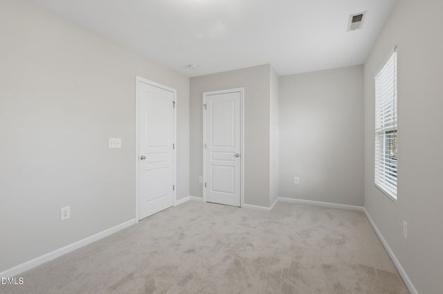 2907 Berkeley Springs Place, Raleigh, NC 27616