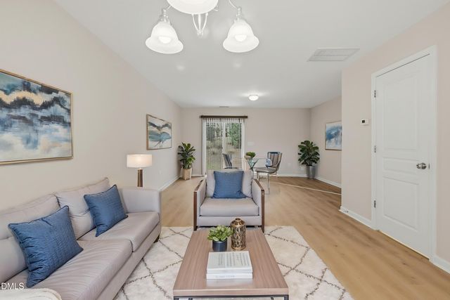 2907 Berkeley Springs Place, Raleigh, NC 27616