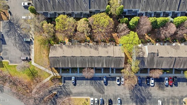 2907 Berkeley Springs Place, Raleigh, NC 27616