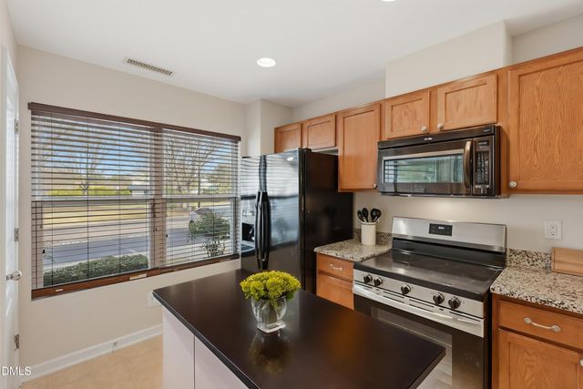 2907 Berkeley Springs Place, Raleigh, NC 27616