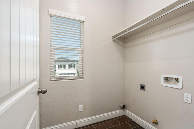 4172 Rialto Avenue, Clovis, CA 93619