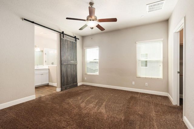 4172 Rialto Avenue, Clovis, CA 93619