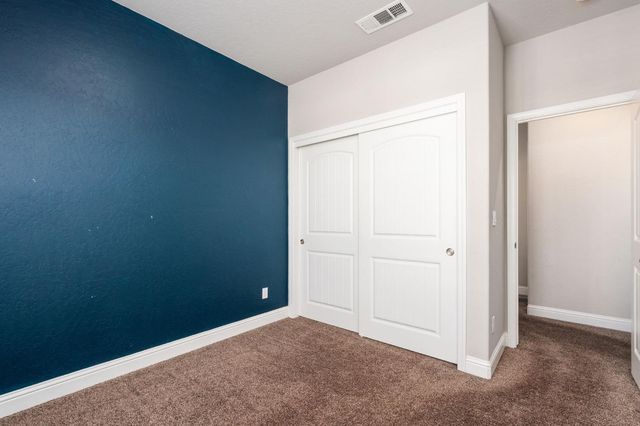 4172 Rialto Avenue, Clovis, CA 93619