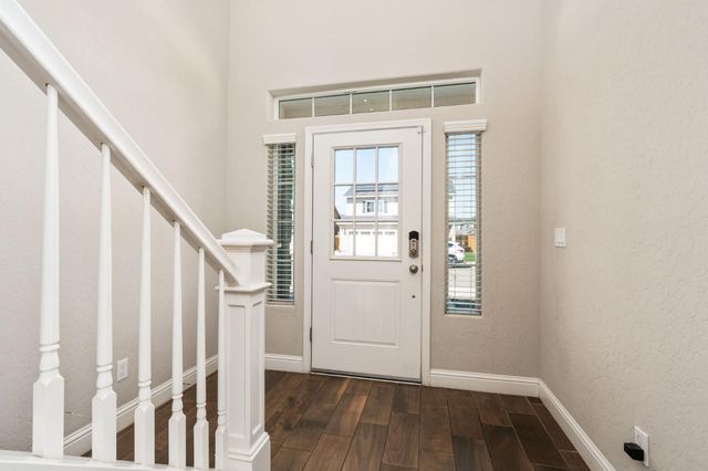 4172 Rialto Avenue, Clovis, CA 93619