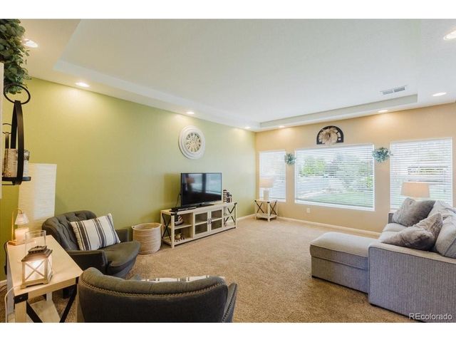 3455 Sandalwood Ln, Johnstown, CO 80534