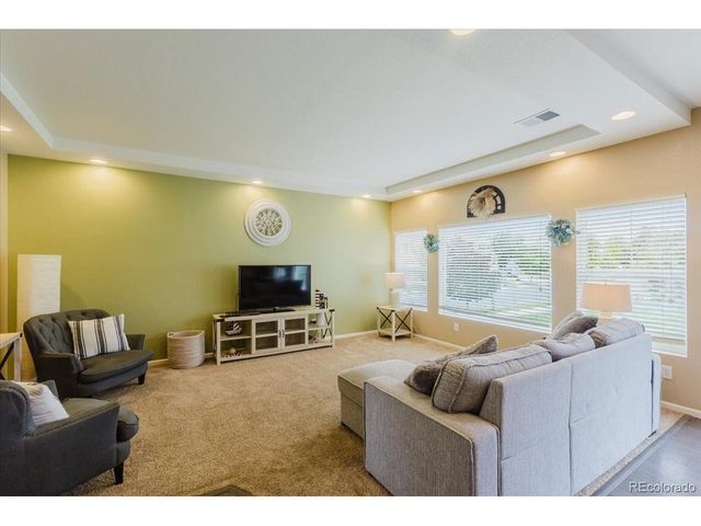3455 Sandalwood Ln, Johnstown, CO 80534