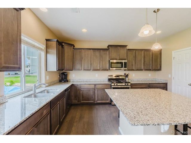 3455 Sandalwood Ln, Johnstown, CO 80534