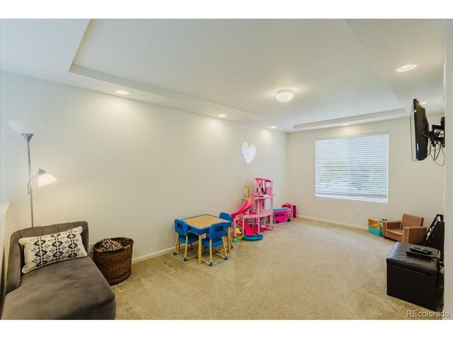 3455 Sandalwood Ln, Johnstown, CO 80534