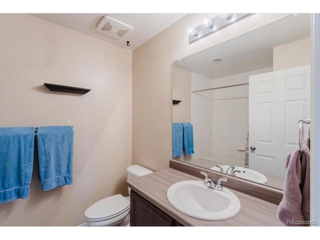 3455 Sandalwood Ln, Johnstown, CO 80534