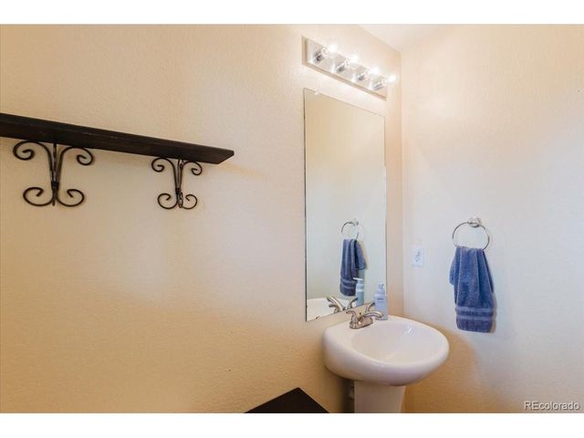 3455 Sandalwood Ln, Johnstown, CO 80534