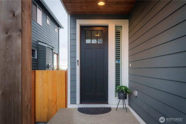 6718 43rd Street NE, Marysville, WA 98270