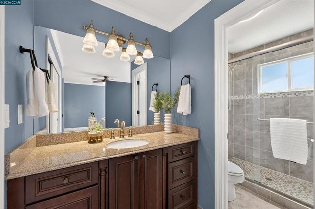 2 Wildwood Pl, Pleasant Hill, CA 94523