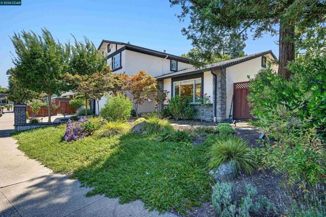 2 Wildwood Pl, Pleasant Hill, CA 94523