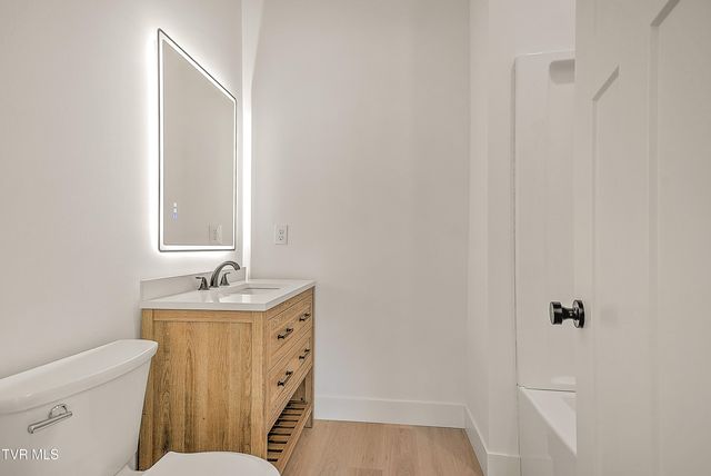 137 Crestview Drive, Elizabethton, TN 37643