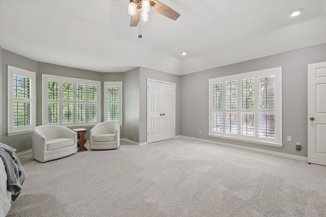 1904 Oak Ridge Trail, Bridgeport, TX 76426