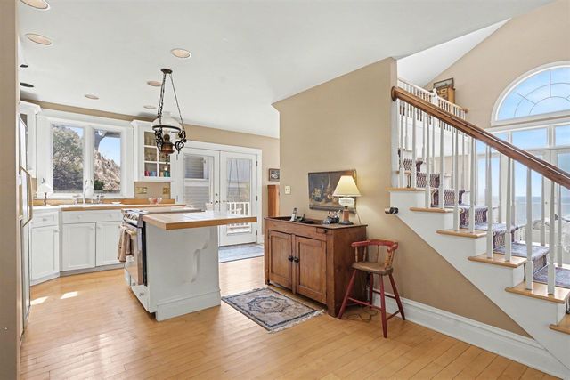 17778 North Shore Estates Road, Spring Lake, MI 49456