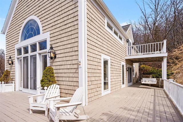 17778 North Shore Estates Road, Spring Lake, MI 49456