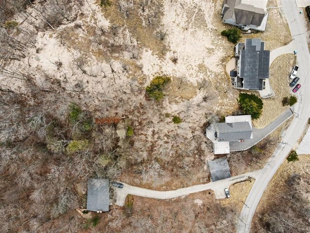 17778 North Shore Estates Road, Spring Lake, MI 49456