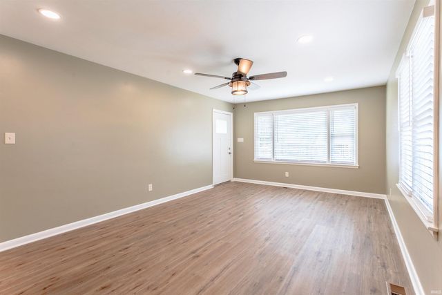 818 Harmon Court, Evansville, IN 47711