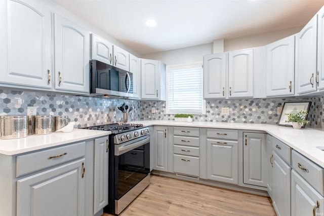 818 Harmon Court, Evansville, IN 47711