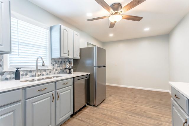 818 Harmon Court, Evansville, IN 47711