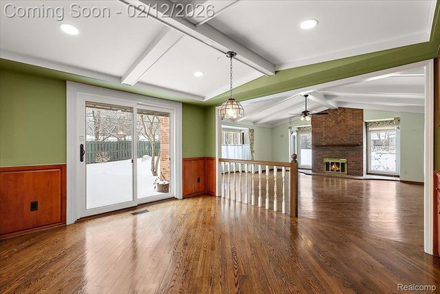 2291 Red Maple Drive, Troy, MI 48098