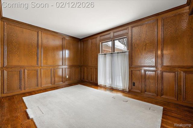 2291 Red Maple Drive, Troy, MI 48098